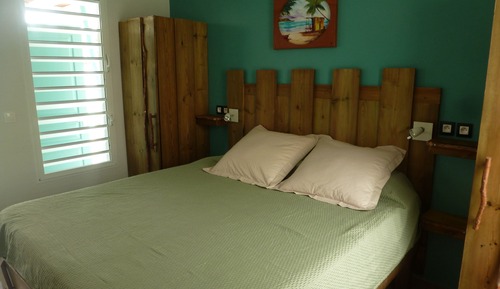 Duplex, Ensuite (Appartement Tortue Caret)