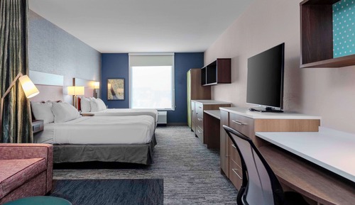 Studio, 2 Queen Beds, Accessible, Bathtub