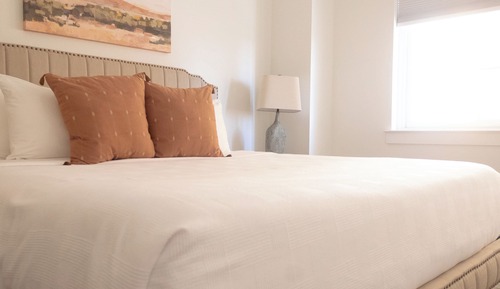 Suite, 1 King Bed