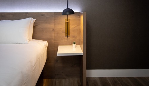 Standard Room, 1 Queen Bed, Non Smoking, Refrigerator & Microwave