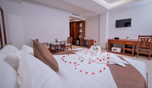 City View Twin Room
