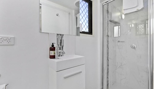 Deluxe Ensuite Cabin