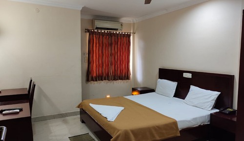 Super Deluxe Room