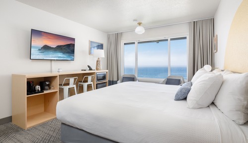 Studio, 1 King Bed, Ocean View