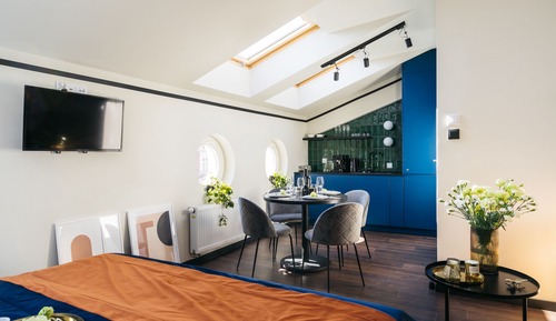 City Studio Suite