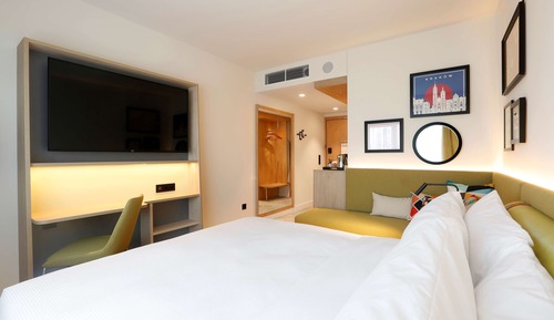 Room, 1 King Bed
