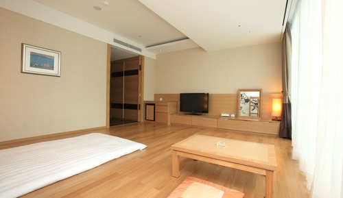 Superior Room (Ondol)