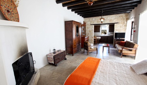 House, 1 Bedroom