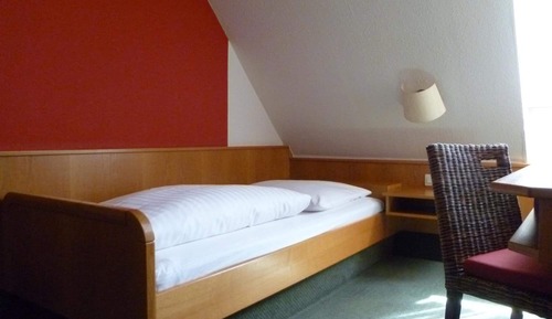 Standard Single Room