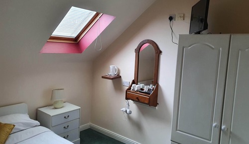 Double Room, Ensuite (RM 7)