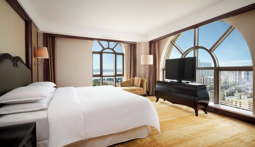 Executive Suite, 1 King Bed, Concierge Lounge Access