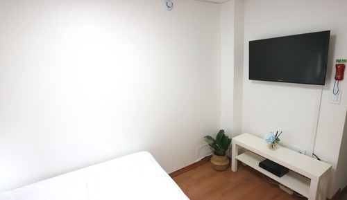 Double Room, 1 Double Bed