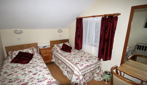 Twin Room, Ensuite