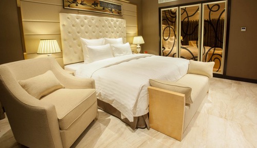 Business Suite