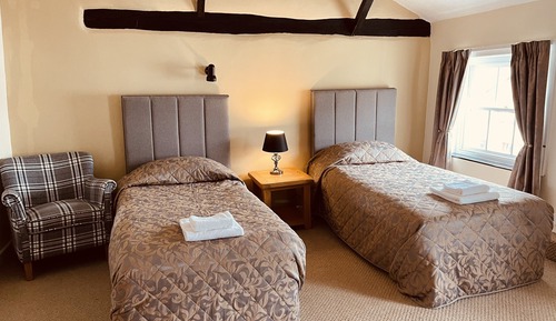 Twin Room, Ensuite