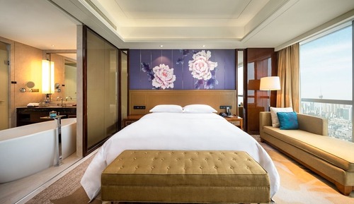 Executive King Room 