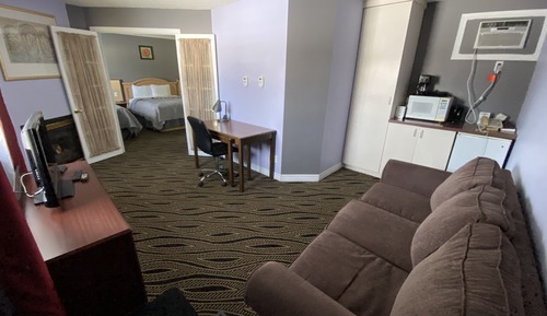 Deluxe Suite with Two Queen Beds