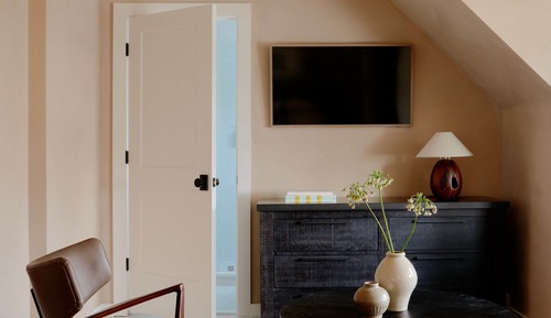 Deluxe Studio Suite