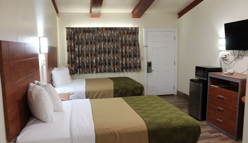 Basic Double Room, 2 Double Beds, Non Smoking