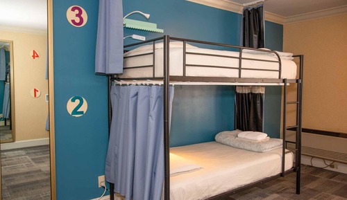Bed in 6-Bed Female Dorm with Ensuite