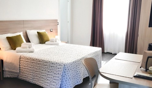 Comfort Triple Room