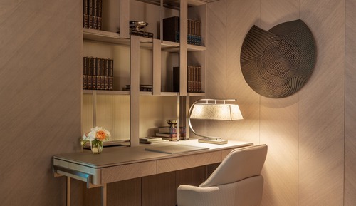 Suite, 1 King Bed, Non Smoking, Pool View (Astor)