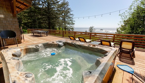House, Private Bathroom, Ocean View (Byrdies)