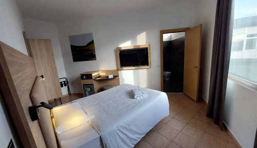 Superior Single Room, Non Smoking