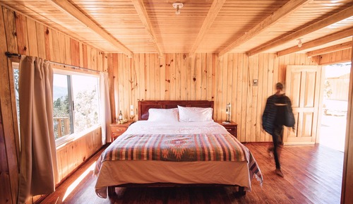 Panoramic Cabin