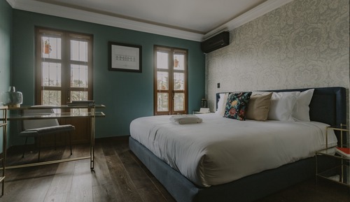 Junior Room