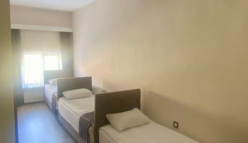Economy Triple Room, Multiple Beds, Accessible, Non Smoking