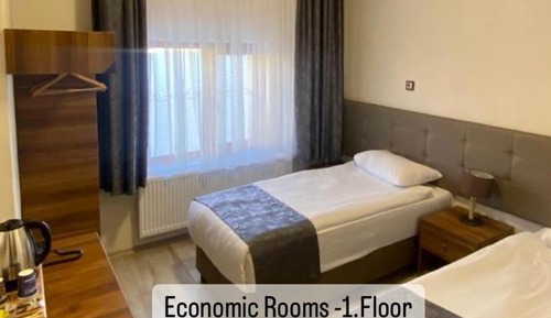 Economy Twin Room