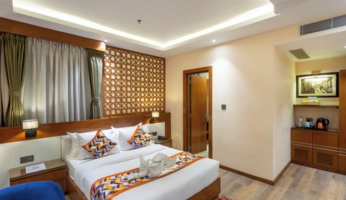 Super Deluxe Twin Room