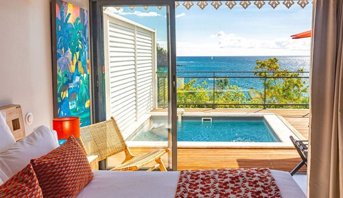 Suite, vue mer, grand bassin privé, terrasse privée