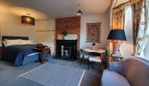 Luxury Double Room, Ensuite (Studio)