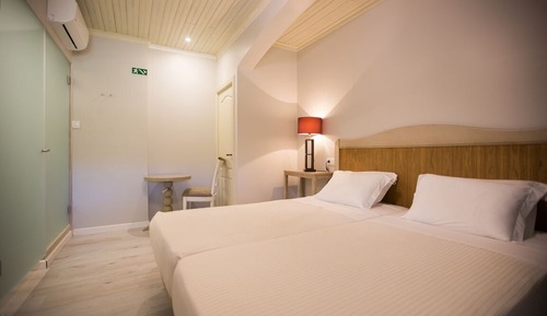 Basic Twin Room