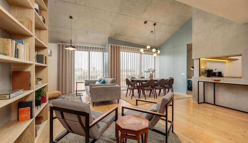 Deluxe Apartment