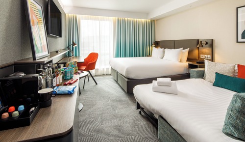 Premium Room, 1 Queen Bed with Sofa bed