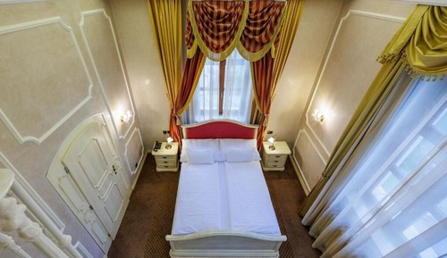 Luxury Suite, Garden View