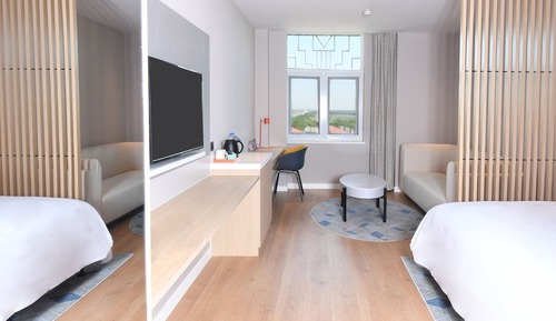 Standard Room, 1 King Bed, City View (Kids Theme)