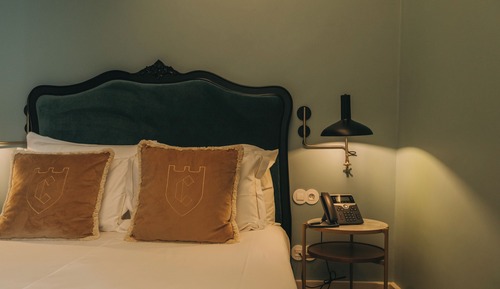 Suite Royal with Bathtub