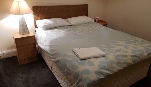 Premier Room, 1 King Bed, Non Smoking, 2 Bathrooms
