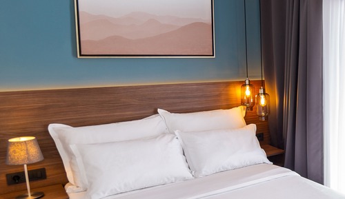 Economy Room