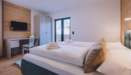 Deluxe Condo