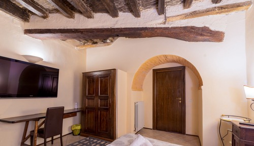 Basic Double Room