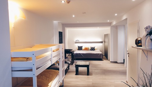 Apartment (Grand)