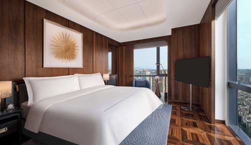 Waldorf Astoria Premier Suite