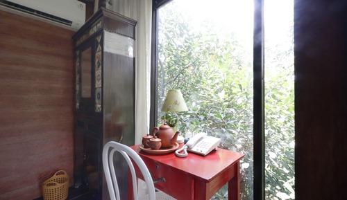 Deluxe Room, Balcony