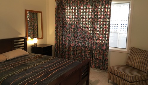 Classic House, 4 Bedrooms, 2 Bathrooms