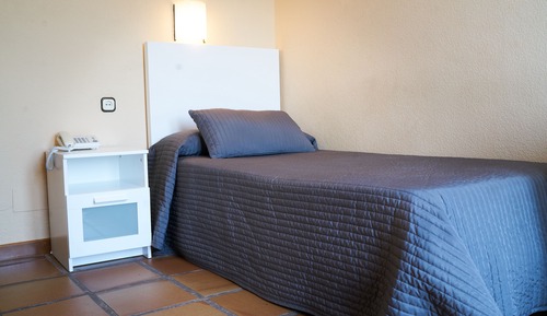 Economy Single Room